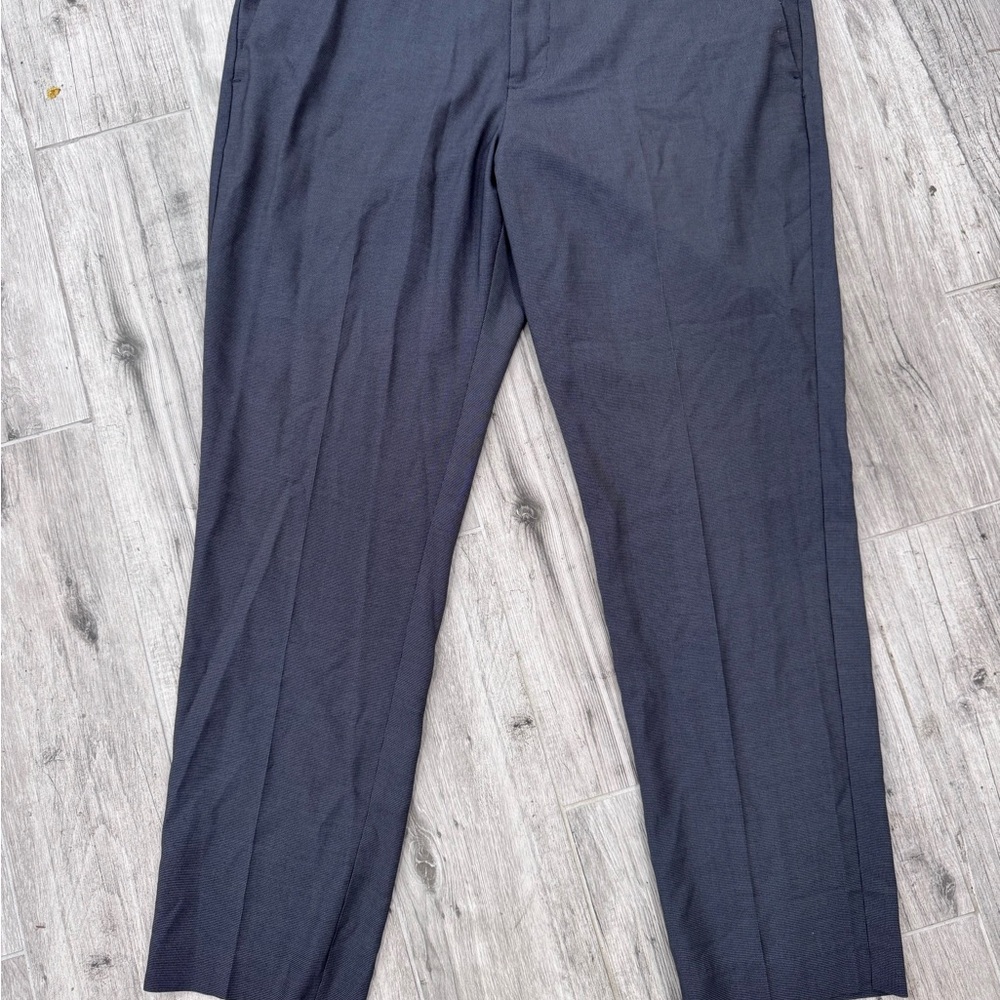 Perry Ellis Men's Grey Dress Pants - Classic Straight Fit